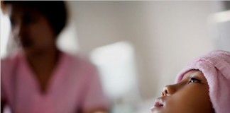 Potential diagnostic for dengue fever outcomes based on metabolomic profiles