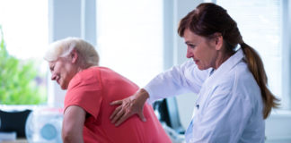 ¿La combinación de vancomicina y piperacilina-tazobactam produce un exceso de nefrotoxicidad?